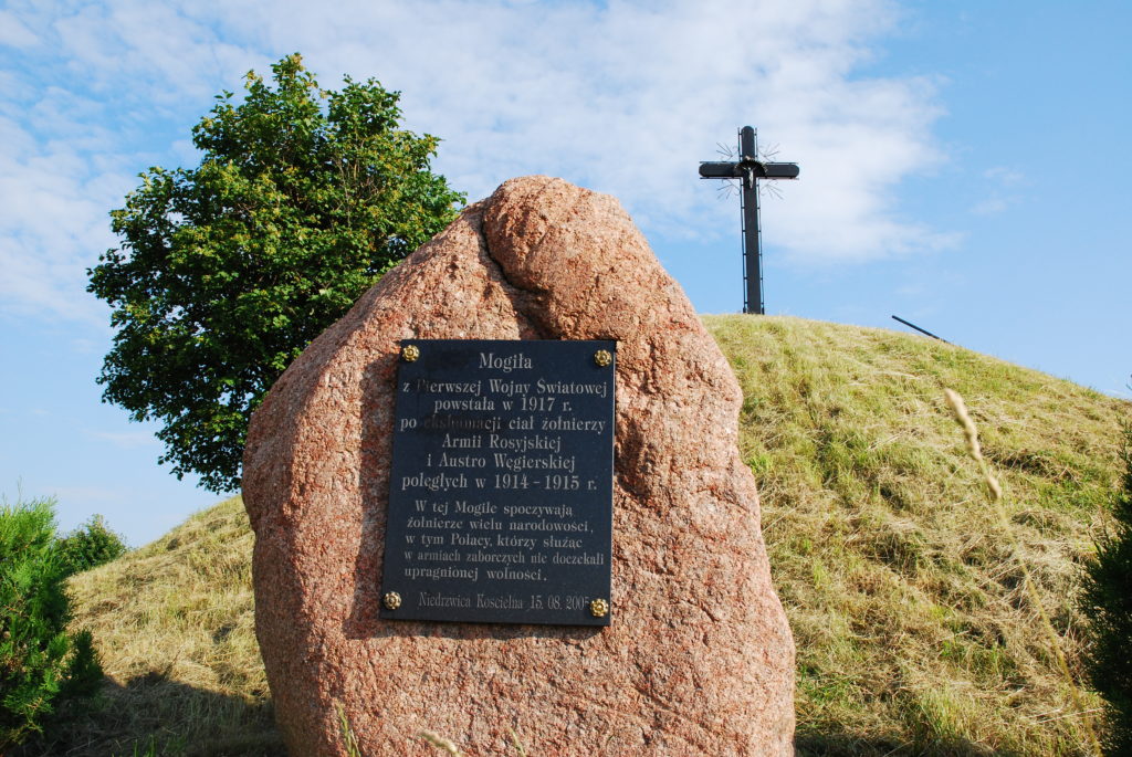 Mogiła w Niedrzwicy Kościelnej – cmentarz wojenny z I wojny światowej
